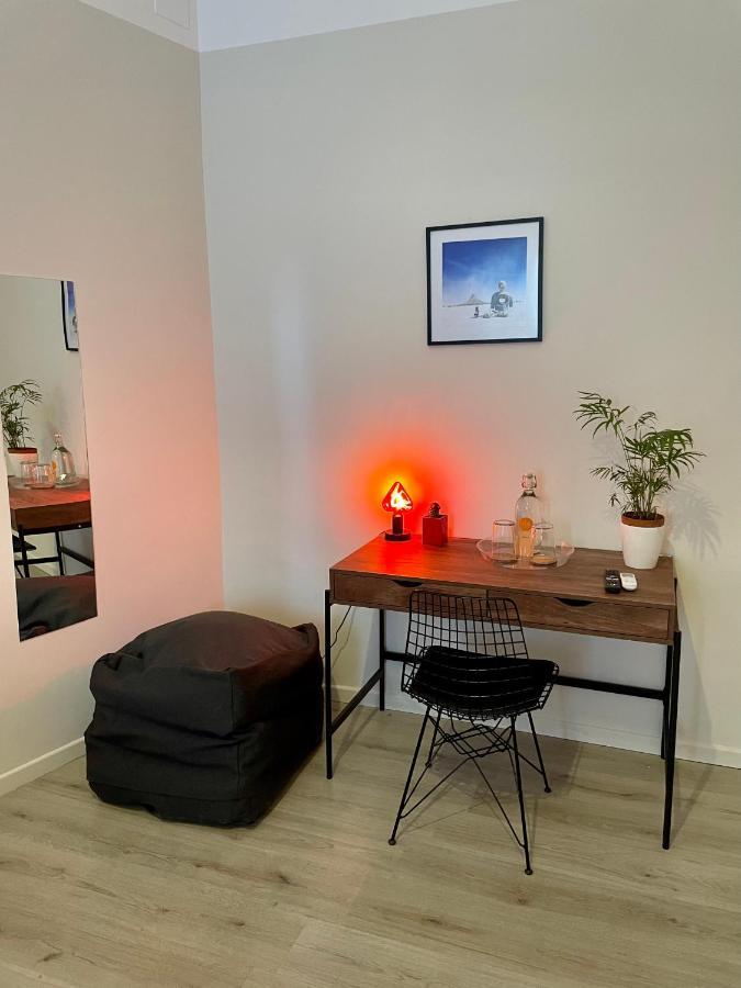 4 Balconi Rooms Paladini B&B E Appartamenti Lecce Eksteriør billede
