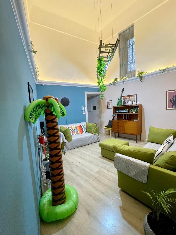 4 Balconi Rooms Paladini B&B E Appartamenti Lecce Eksteriør billede