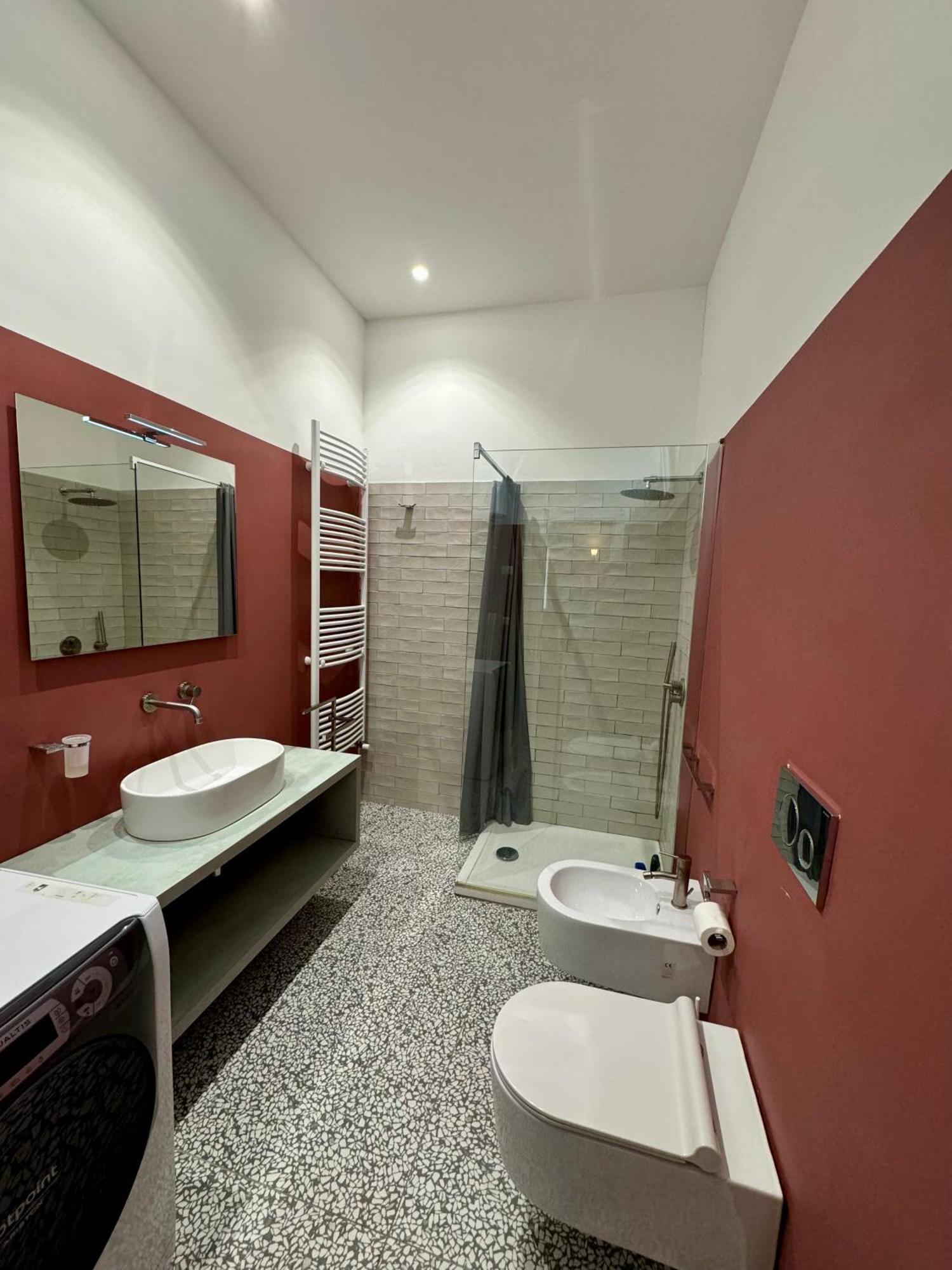 4 Balconi Rooms Paladini B&B E Appartamenti Lecce Eksteriør billede
